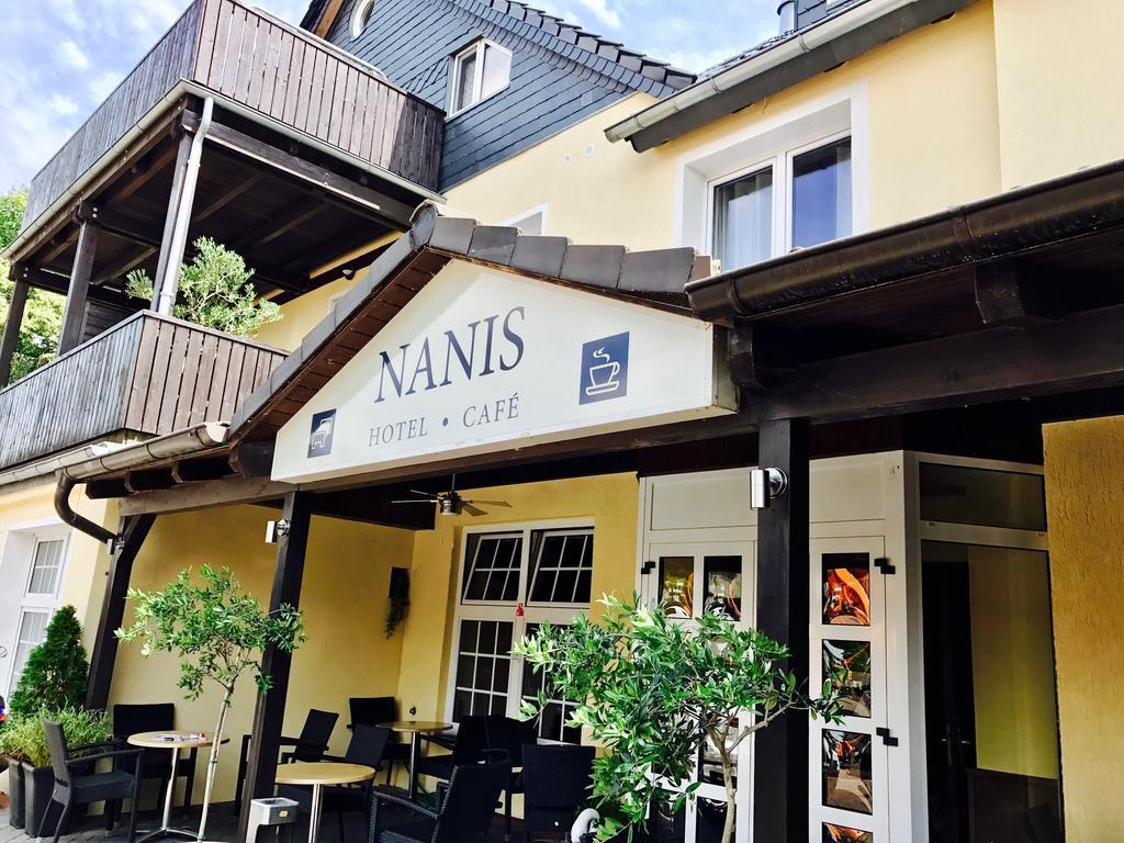 Nanis Hotel & Appartements Щайнхуде Екстериор снимка